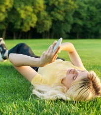 Trávník univerzální tmavozelený Premium Profi Line - osivo Kiepenkerl - směs - 1 kg