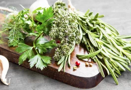 Dejte plevelům šanci, dají se využít jako léčivky i koření